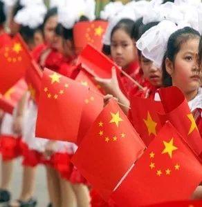 珍妃被塞进北京故宫10寸的井里，慈禧是如何做到的？她太有心机了